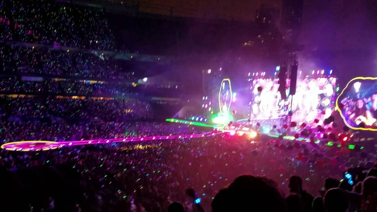 Coldplay at Soldier Field - Adventure Of A Lifetime