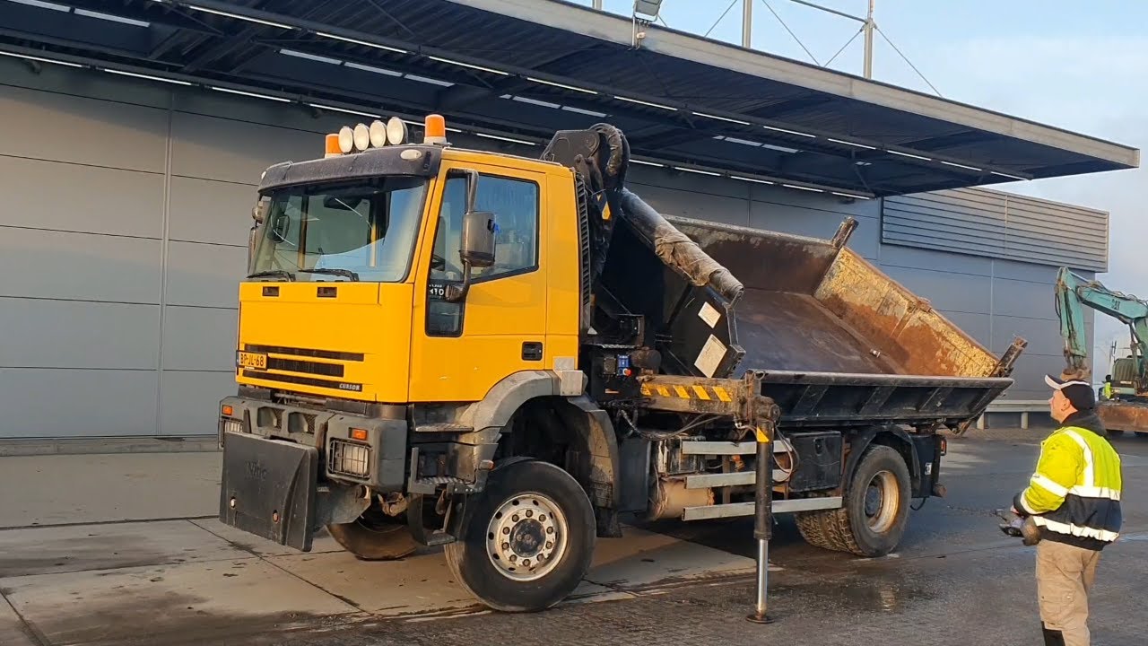 70164151 Iveco EuroTrakker