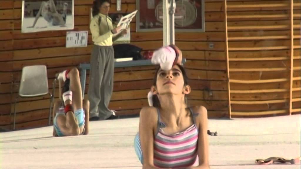 Gente joven nouvelle édition - UNIDAD 03 - Vidéo - Un cole de campeones - VO