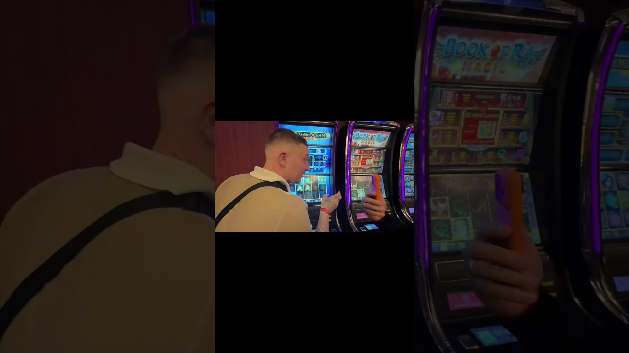 Freispiele auf 5&euro; 🔥🔥300x gezahlt 💸💸 #freispiele #slot #zocken #live #slotmachine