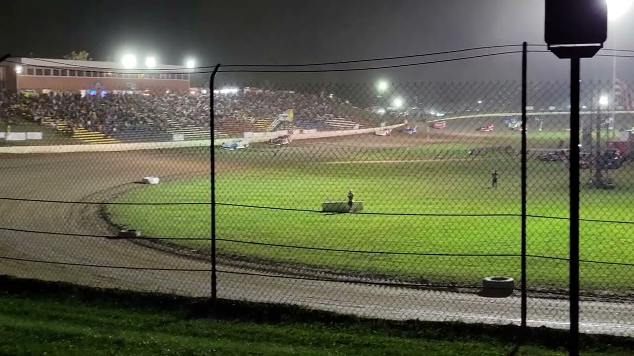 2025 Wissota 100 WWissota Late Models first 6 laps