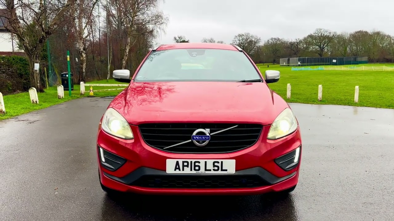 VOLVO XC60 R-DESIGN