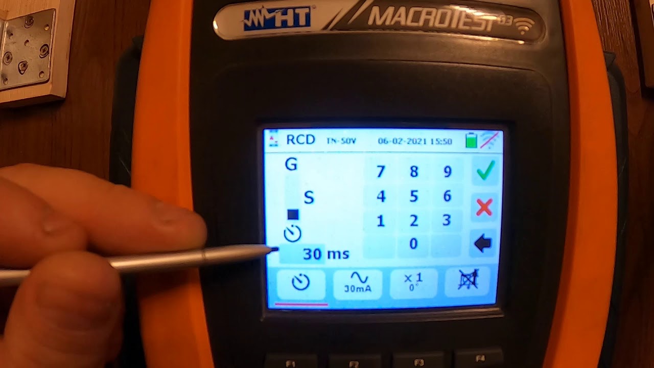 Pomiary Elektryczne - czym je wykonać : Miernik HT Macrotest G3