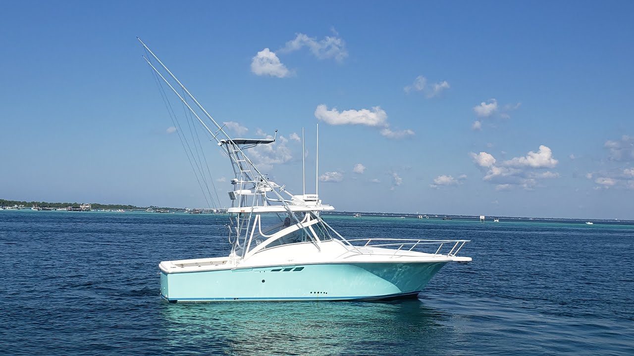 2002 Luhrs 29 Open Walk Through - For Sale in Destin, Florida - Express Boat Walk Through