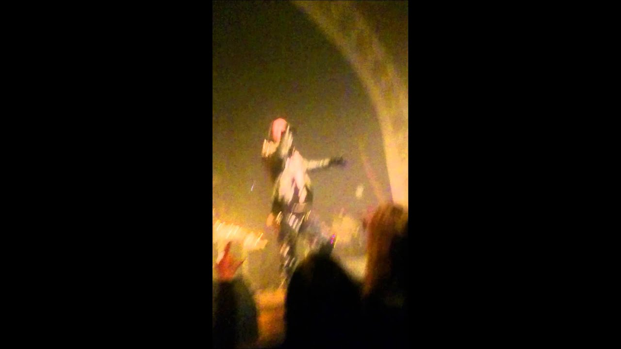 Chris Motionless Shouts Out Ladies Of Toronto