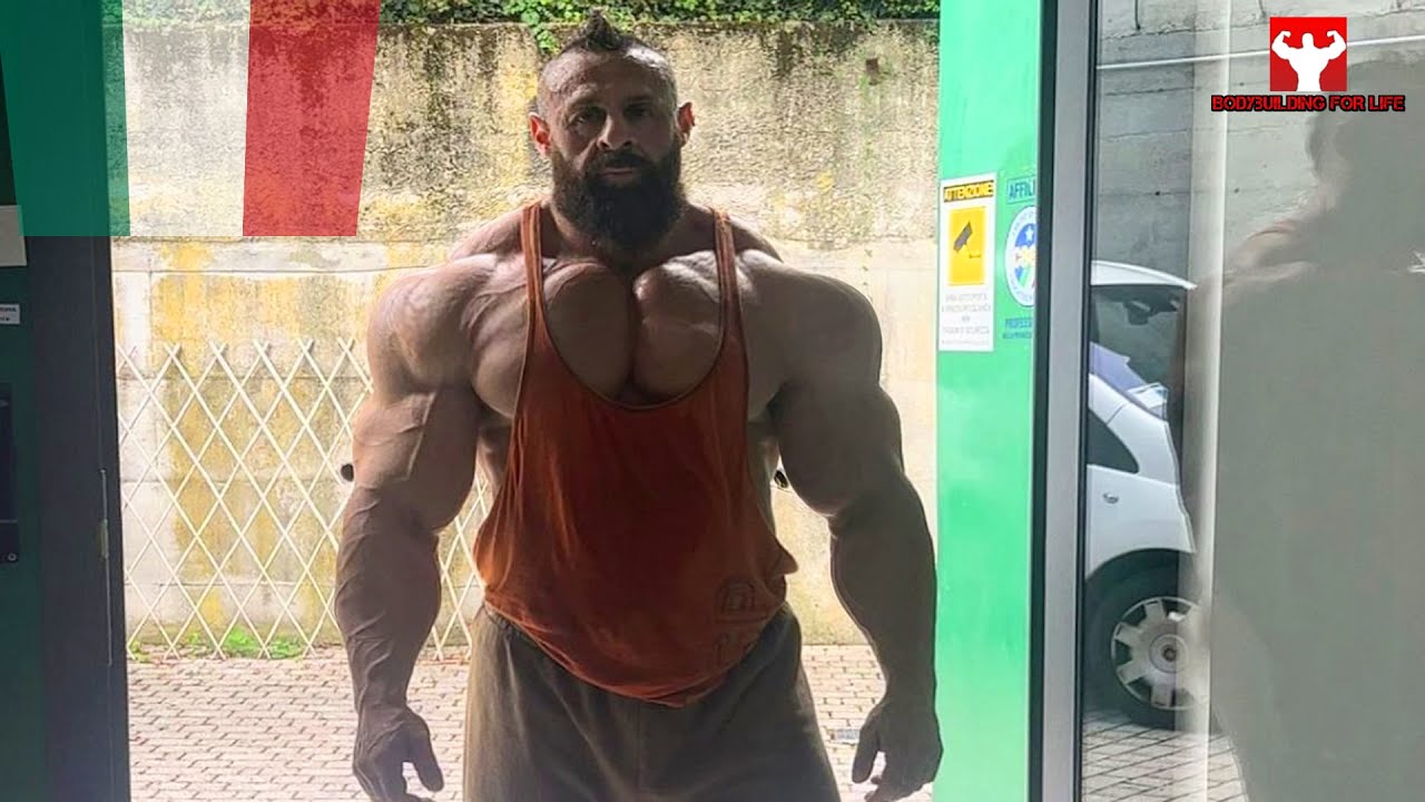 Italian "Mass Monster" Bodybuilder - Training Day
