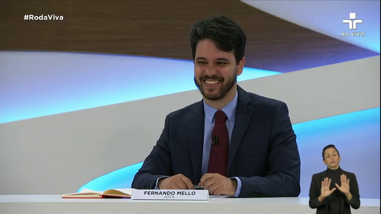 Presidente do TSE, Luís Roberto Barroso comenta grande número de partidos no Brasil