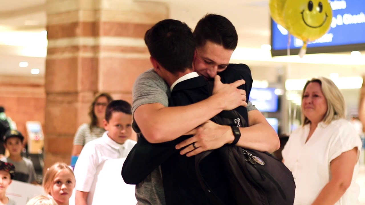 LDS Missionary Homecoming || Welcome Home Elder Denham