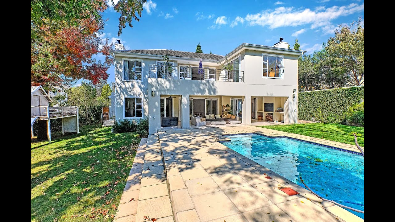 4 bedroom house for sale in Bryanston | Pam Golding Properties
