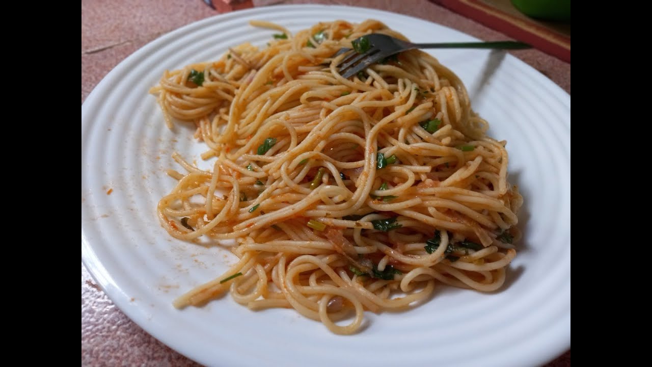 How to Cook Simple and Delicious Spaghetti/Jinsi ya kupika Tambi za  Kukaanga /Moh and Mpym Kitchen