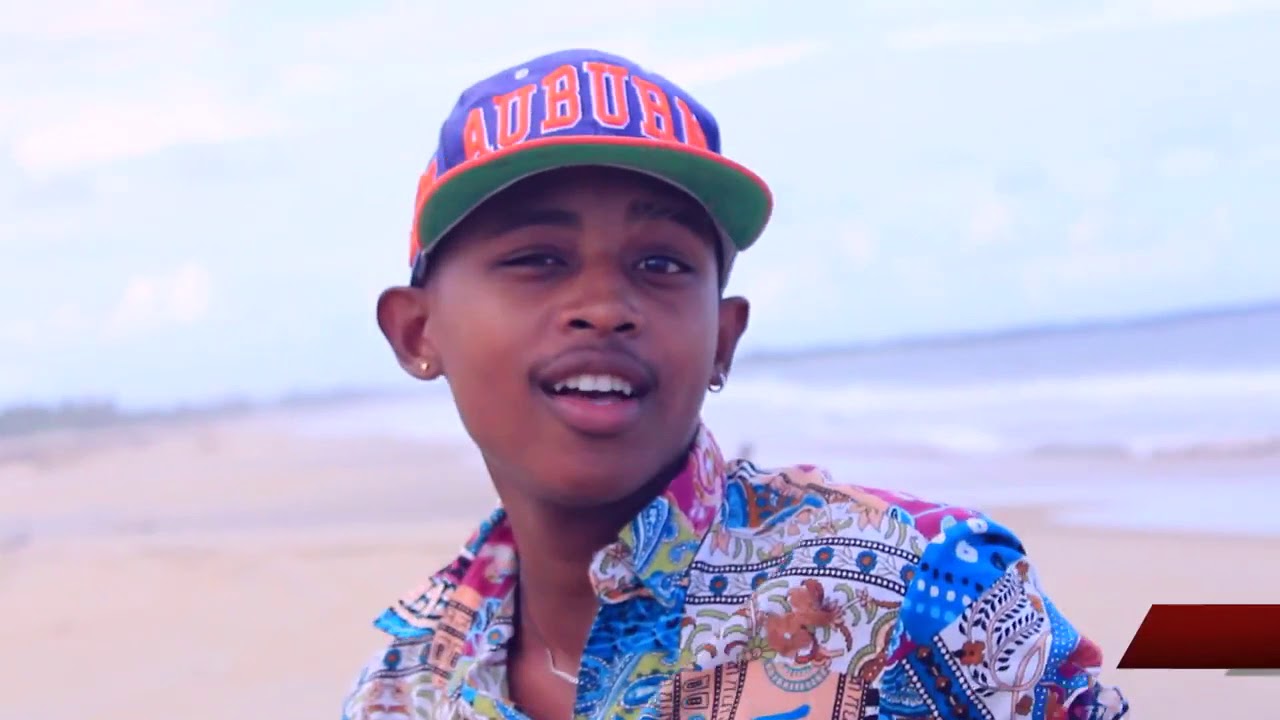 MADMAX ft ANKIRIHIRY CONNEXION - TSY MAHASARAKA(Nouveauté gasy  VIDEO 2014)