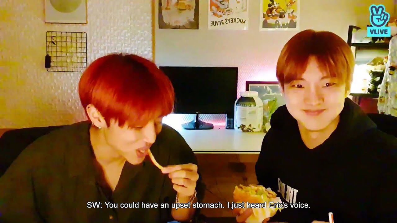 [Q SUNWOO VLIVE 200317] Eating 🍔at Night 🌰🤓 [ENGSUB]