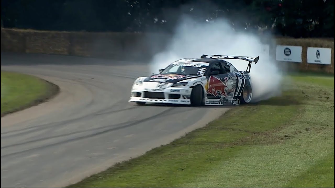 Mad Mike visits Hampton Downs