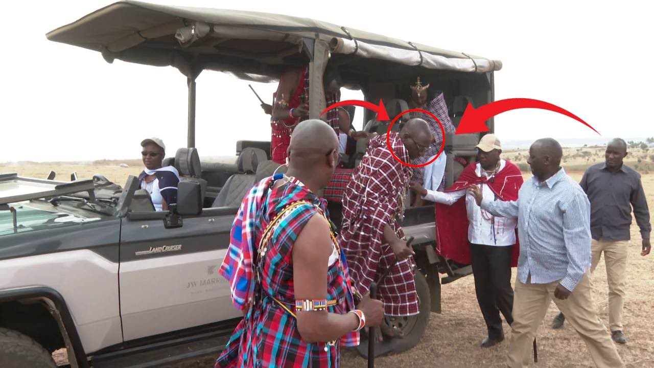 SEE HOW PRESIDENT FALL DOWN IN NAROK WHILE GETTING OFF TOURIST LANDCRUISER IN NAROK