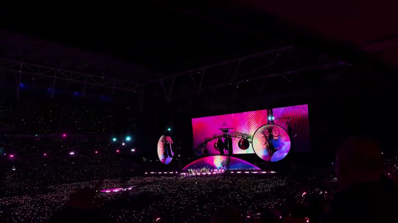 ‘My Universe’ at Wembley Stadium | Coldplay in London [12.09.2025]