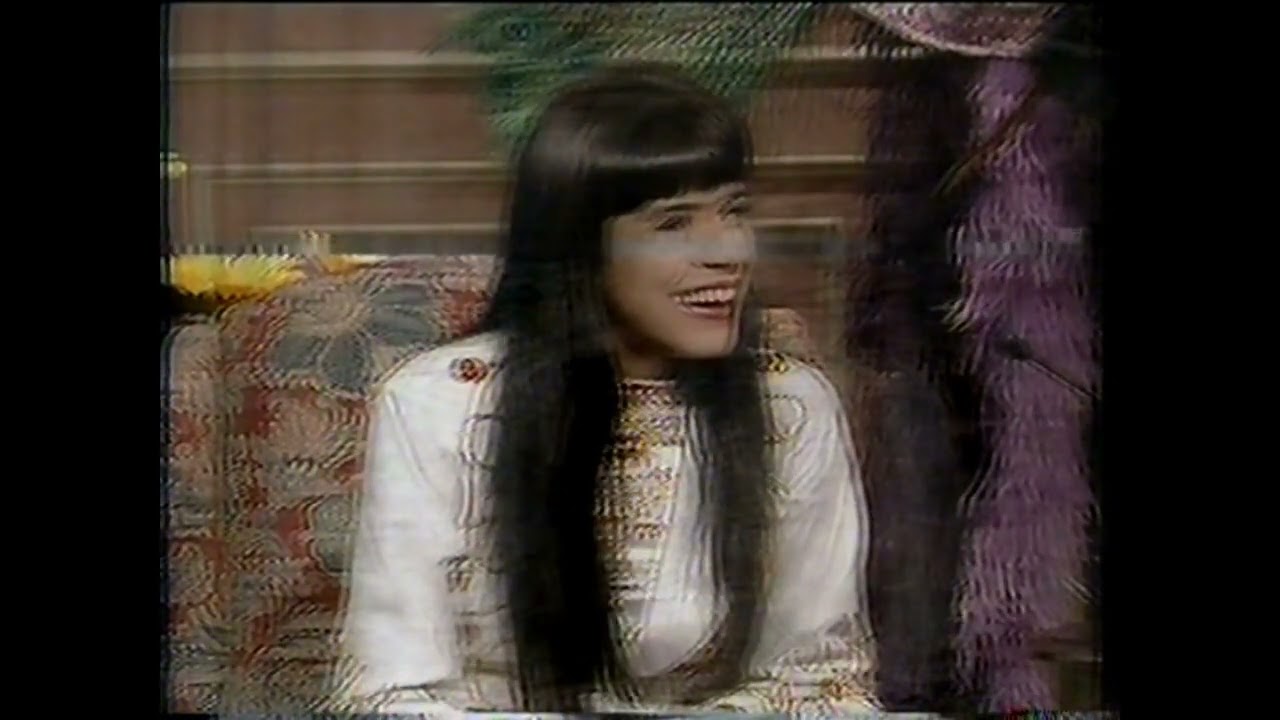 Mara entrevista por Elke Maravilha - 1993