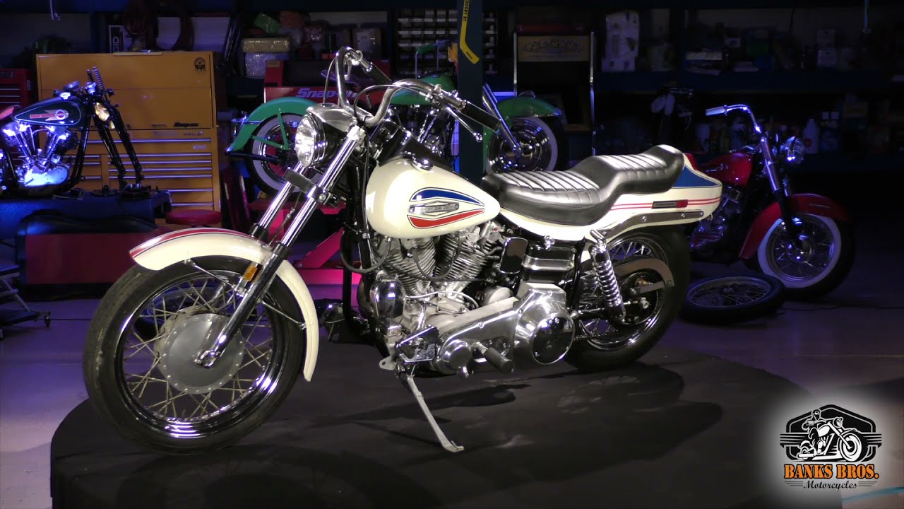 1971 FX Super Glide.       Sparkling America