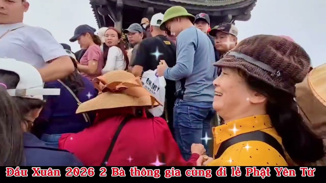 Đầu Xuân 2026 Hai Bà Thông gia cùng đi dự lễ hội Yên Tử