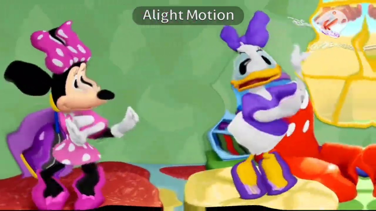 Mickey mouse clubhouse hot dog dance in Tried to be normal Turns center effects 