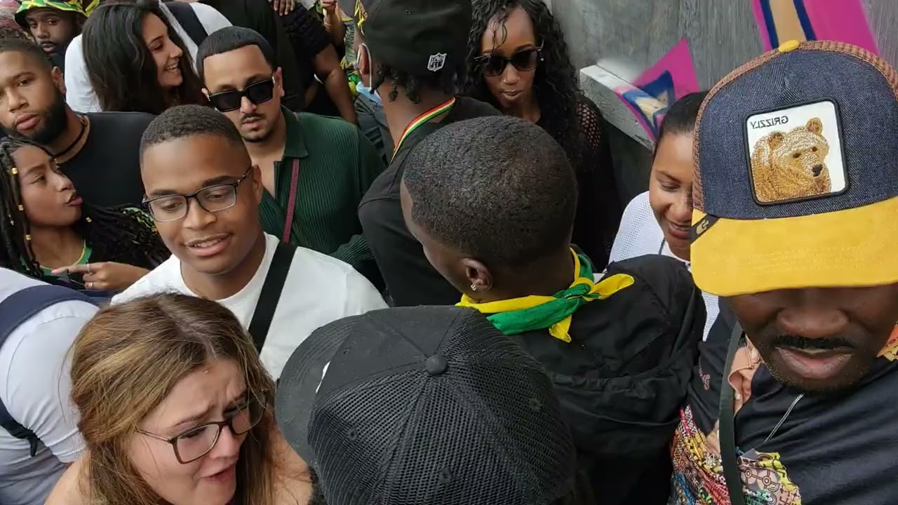 London Carnival: such a nice vibes