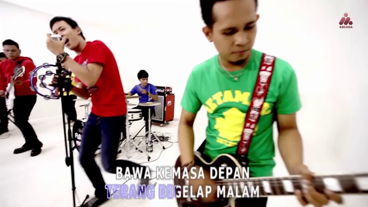 Dadali - Bintang (Official Music Video with Lyric)