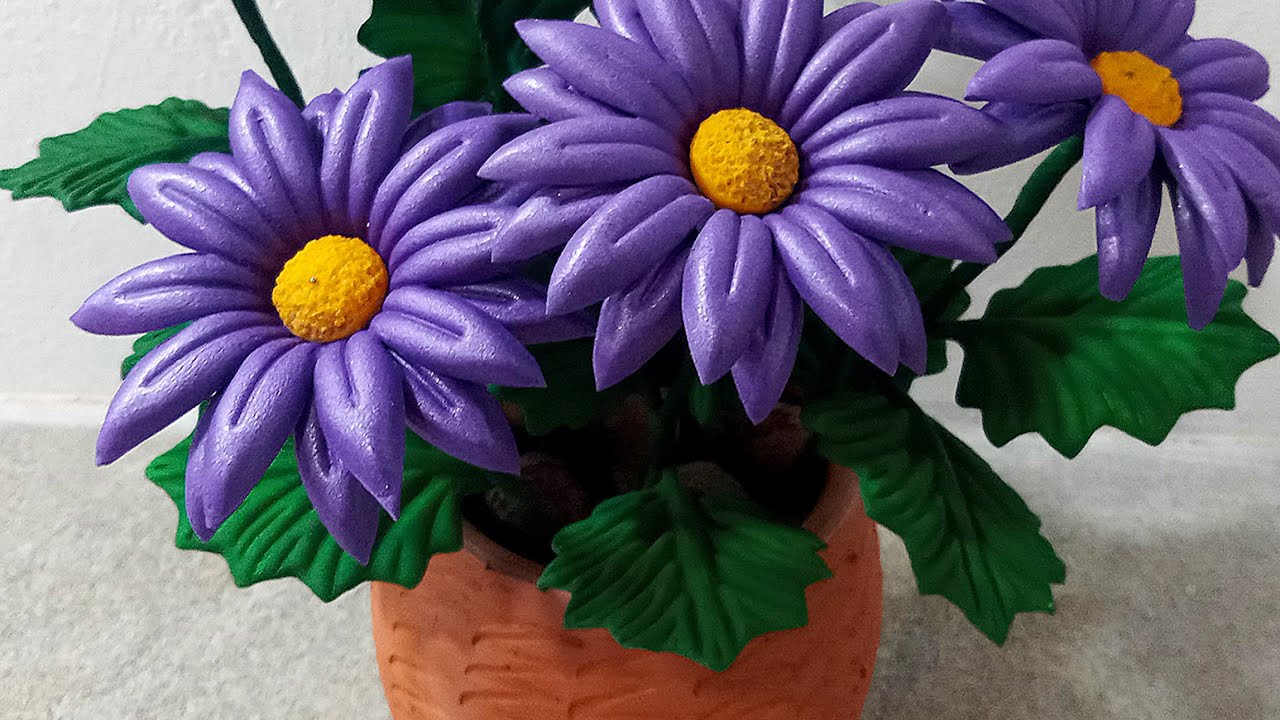 Margarida Funda em Eva. Vasinho para o dia dos Finados