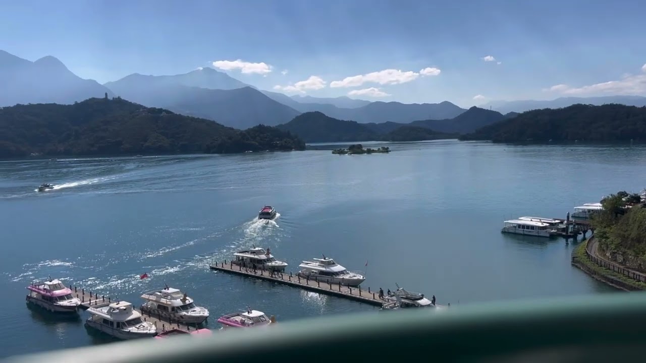 日月潭水社碼頭美景伴著辯論考試的讀書聲，來聽聽看