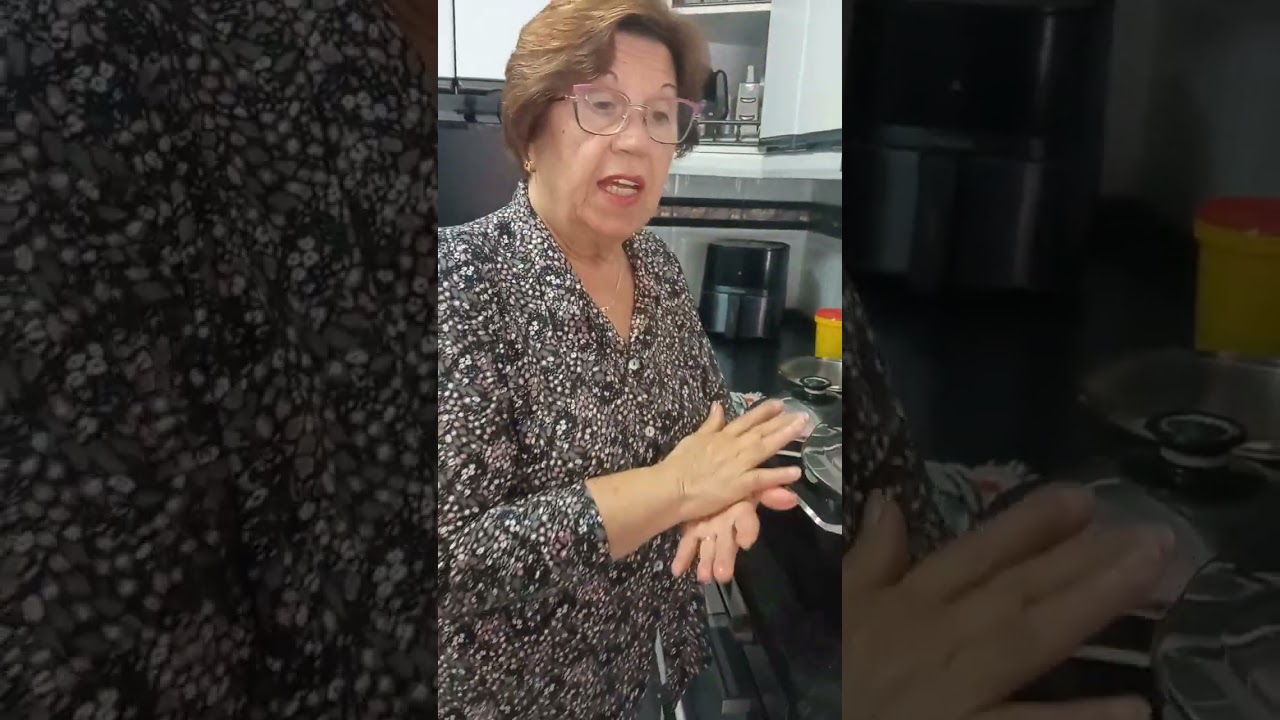 Garbanzos con calamares en su tinta ¡cocina en casa Tere!