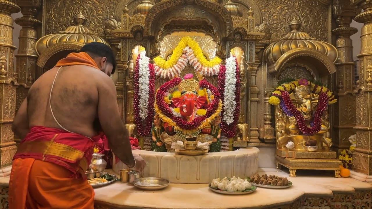 Shree Siddhivinayak Ganpati Temple Live Dhoop Aarti Darshan || 15/02/26 #dailydarshanbappa 