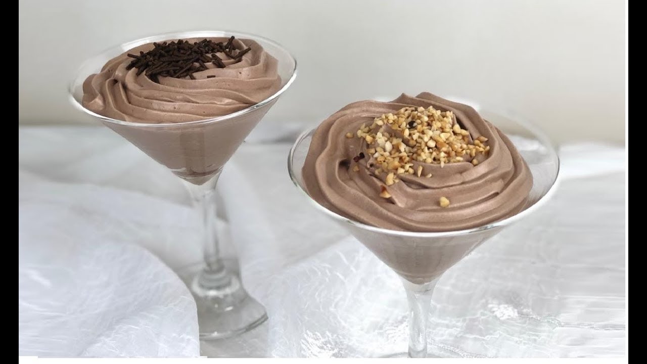 Mousse di Natale RICETTA  SENZA COTTURA e SENZA UOVA - DESSERT FACILE E VELOCE