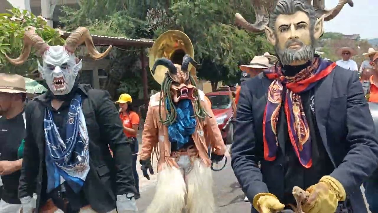 Banda San Francisco y Danza de los Diablos en San Marcos Arteaga 2025