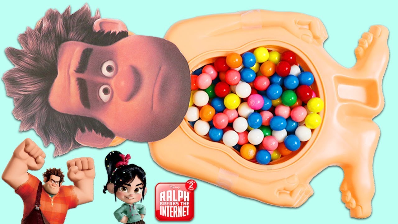 What's Inside Wreck It Ralph's Gumball Belly?! Searching for Surprise Toys!