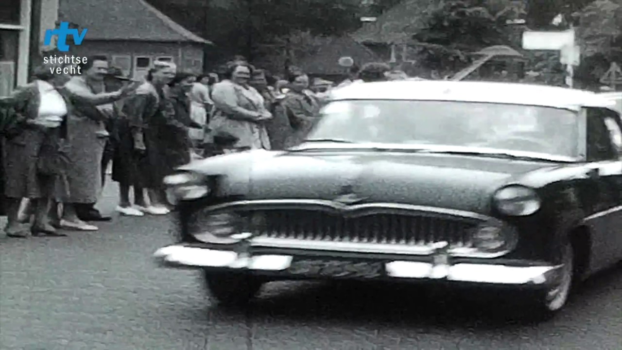 Historische Beelden: Bejaardendagtocht circa 1955