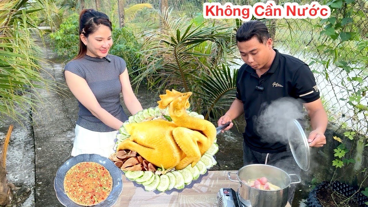 Luộc Gà Không Cần Nước, Luộc Gà Theo Cách Ngày Ngon Gấp 10 Lần Bình Thường, Thơm Ngon Triệu Người Mê