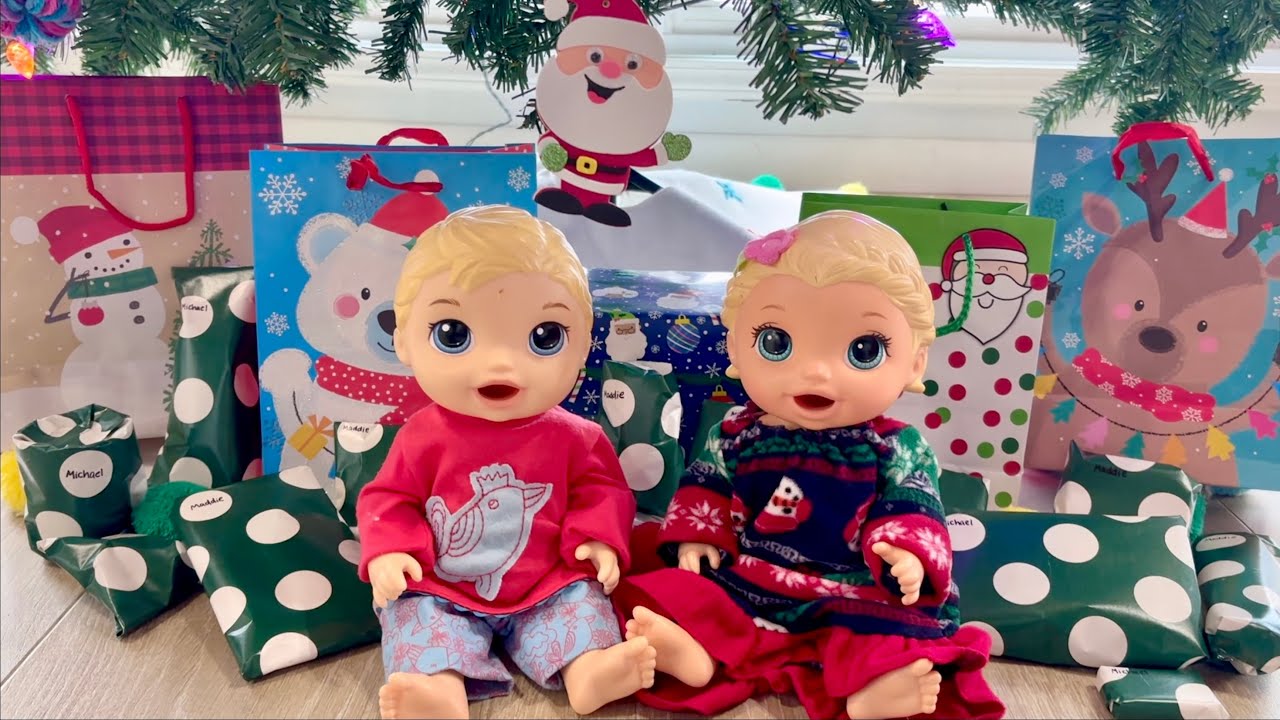 Утро Рождества: Мэдди и Майкл из мультфильма &laquo;Baby Alive&raquo;! Открывают подарки от Санты!