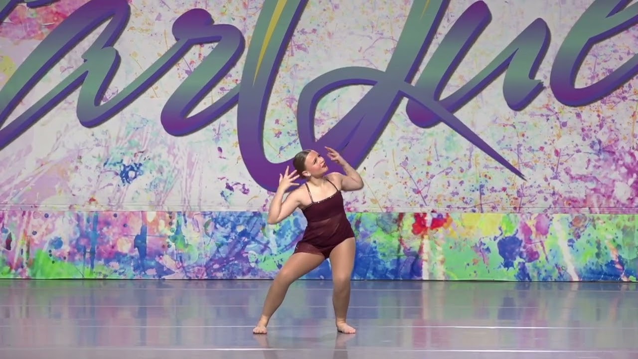 Dancing - Contemporary Solo