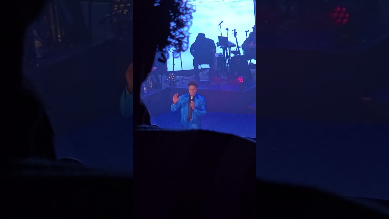 Avery Wilson performs This Woman's Work