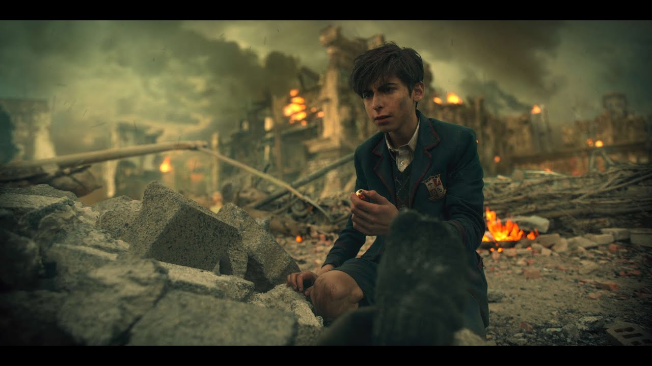 Mom & lonely Kids - Jeff Russo ( The Umbrella Academy )