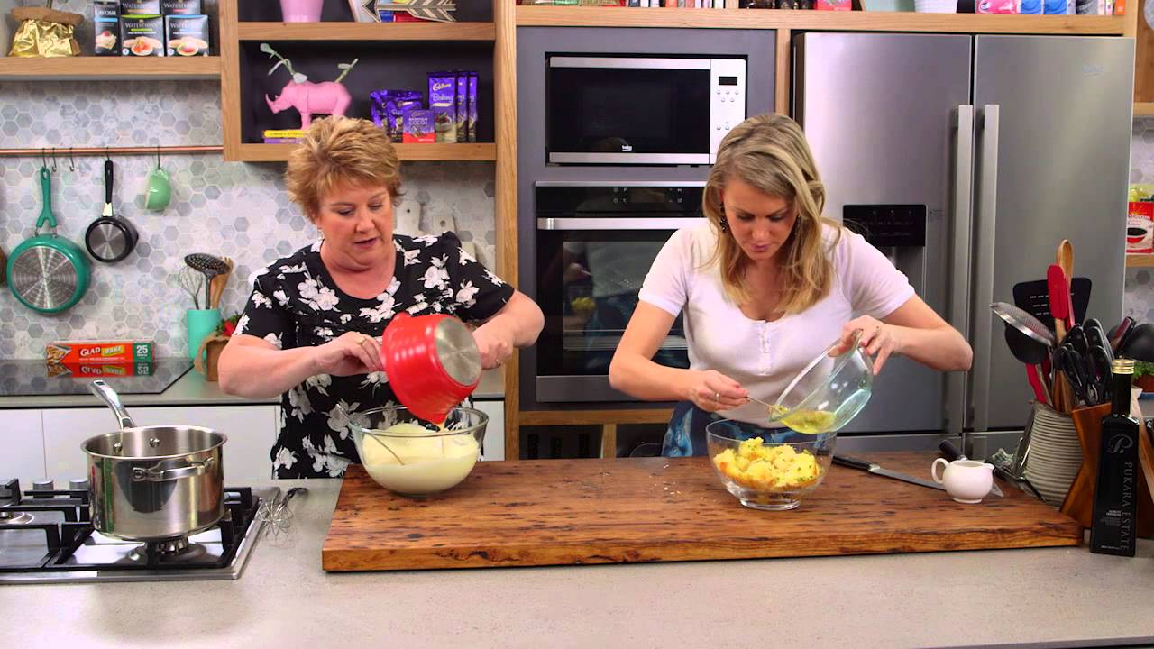 White Chocolate Summertime Trifle | Everyday Gourmet S5 E75
