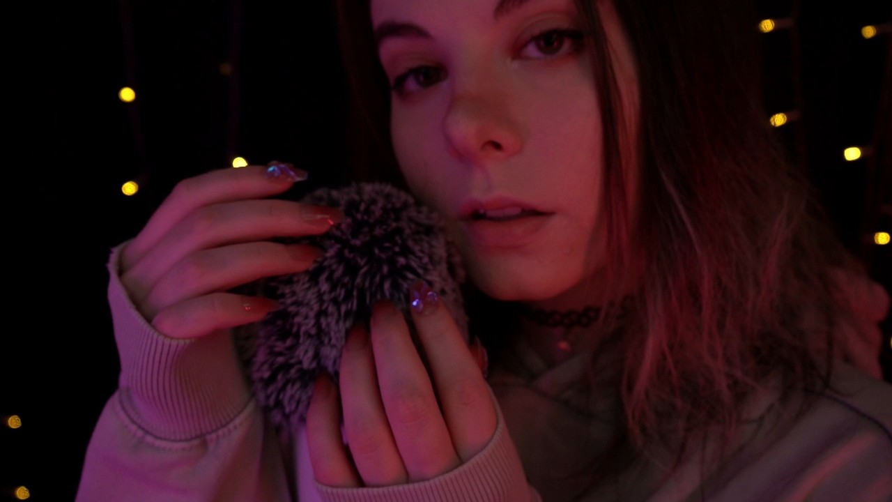 ASMR | cozy close up Whispering & Fluffy Mic Scratching - fireplace ambience, tapping, blowing