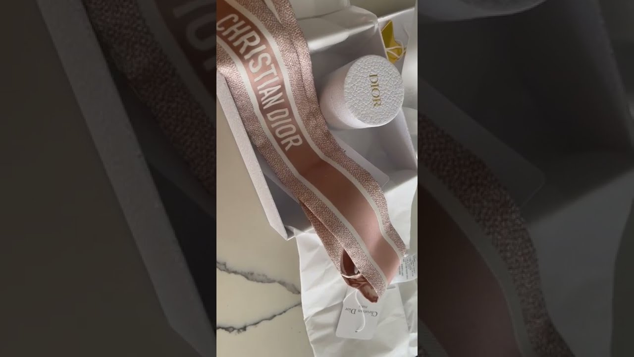 UNBOXING DIOR OBLIQUE MITZAH SCARF #dior #luxury #unboxing #scarf