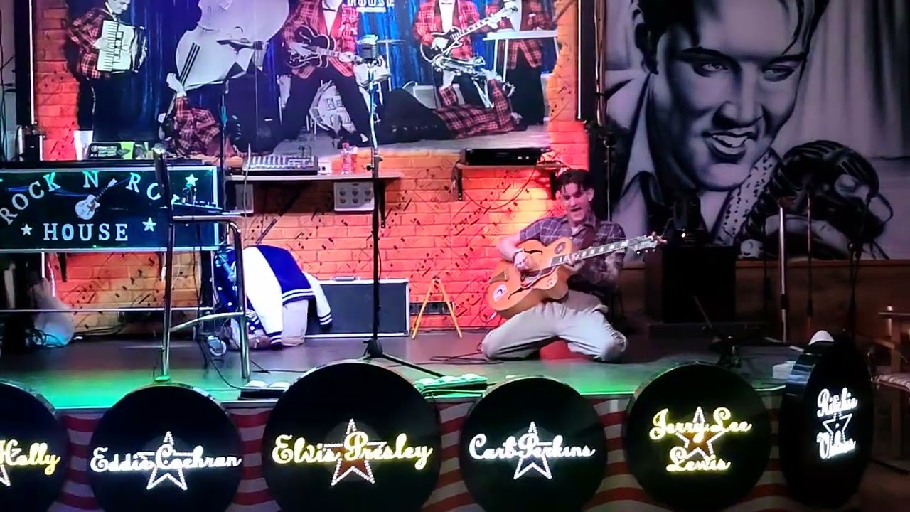 Kevin Cat Rhythm LIVE at the Rock & Roll House , Benidorm
