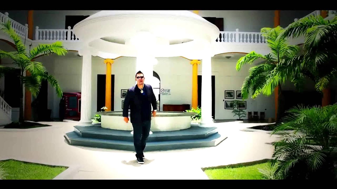 Mr.Brian - No te vayas de mi lado VIDEO OFICIAL (2013)