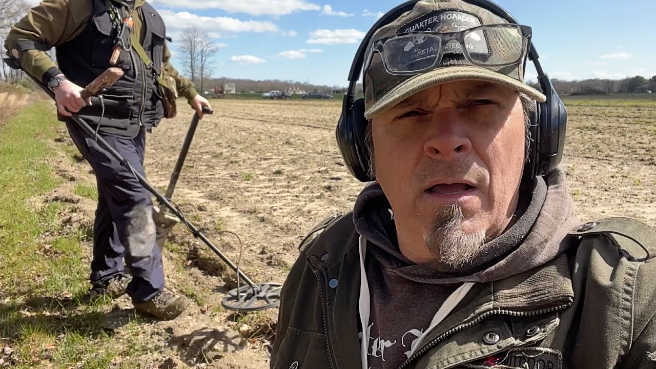 Came Out of Nowhere! - Shocking Surprise Found Metal Detecting The Field of 1,000 Holes!
