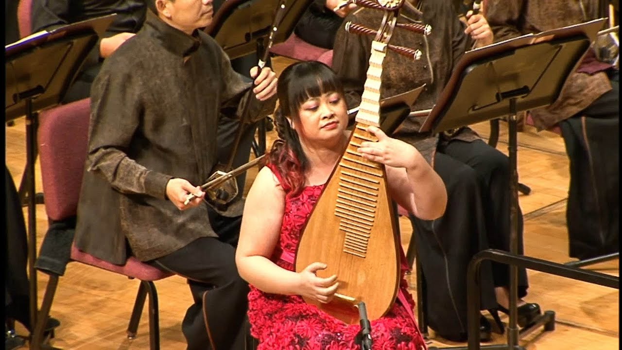 古曲《春江花月夜》編配/秦鵬章、羅忠鎔 琵琶/陳麗晶 指揮/鍾耀光 臺北市立國樂團  