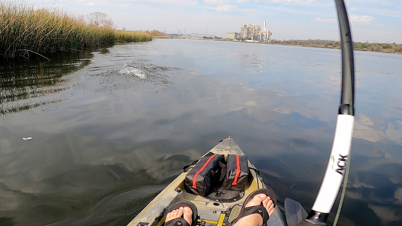 Lake Walter E. Long (Decker Lake) first time Kayak fishing here