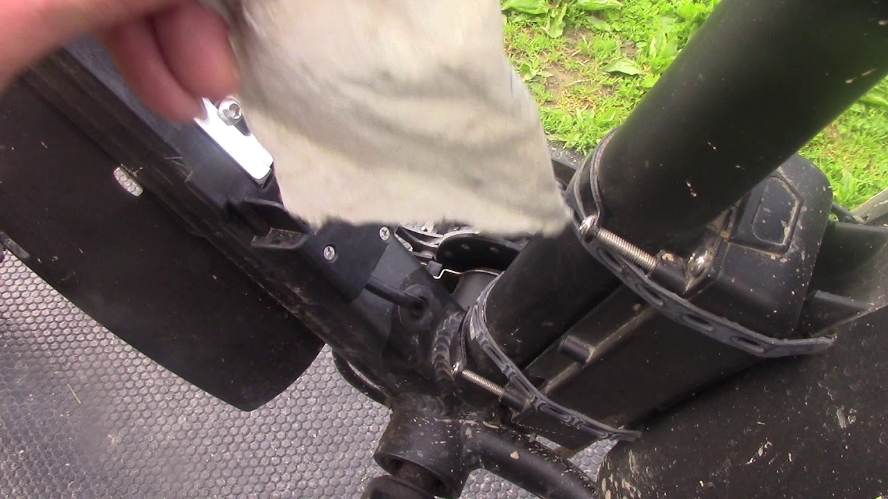 E-Bike cadence sensor cleaning.