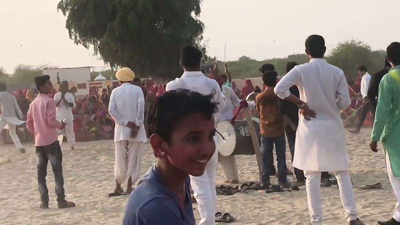 होली गेर देवनगरी अनखोल 