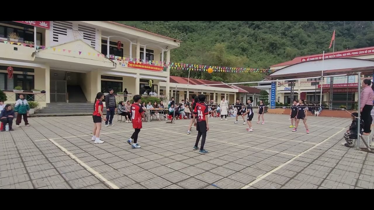 Bóng chuyền năm học 2025-2026(7C)😍🥰
