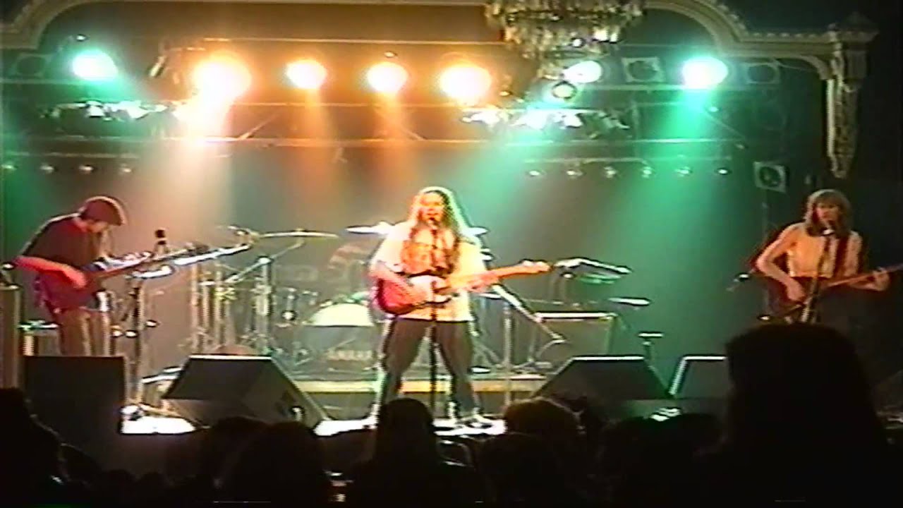 Rouge au bar le d'Auteuil - P&eacute;nitence - Productions MAL - 31/07/1996